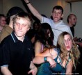 /album/srandovni-fotky-s-alkoholem/funny-expression-drunken-dancers-jpg/